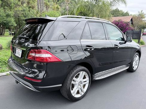 Used 2015 Mercedes-Benz ML 350 4MATIC w/ Premium 1 Package image 6