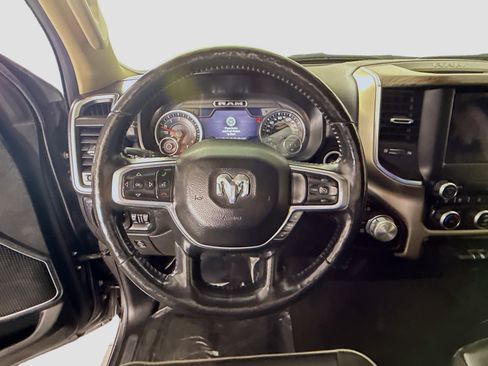 Used 2019 RAM 1500 Laramie image 13