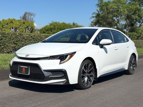 Used 2022 Toyota Corolla SE image 1
