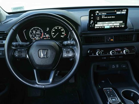 Used 2023 Honda Pilot Touring image 20