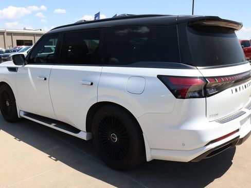 Used 2026 INFINITI QX80 4WD image 7