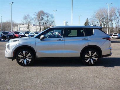 Used 2025 Mitsubishi Outlander SE