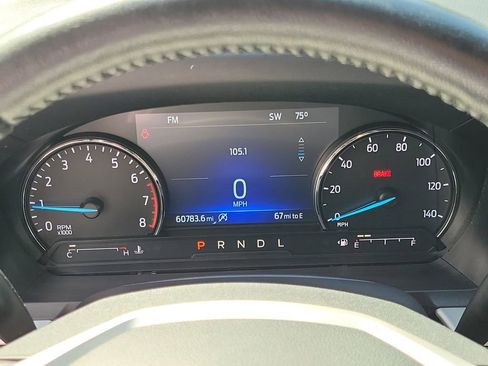 Used 2021 Ford Explorer XLT image 25