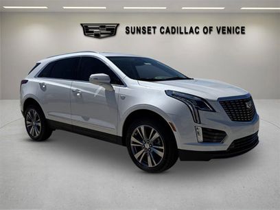 New 2025 Cadillac XT5 Premium Luxury
