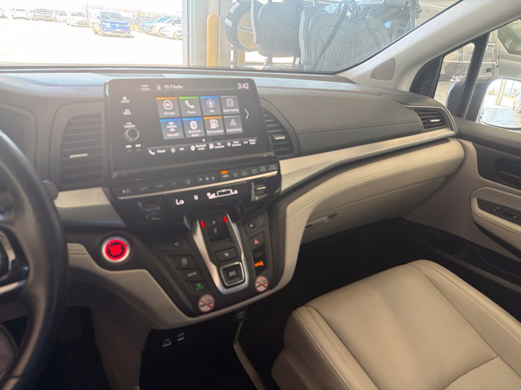Used 2025 Honda Odyssey EX-L image 9