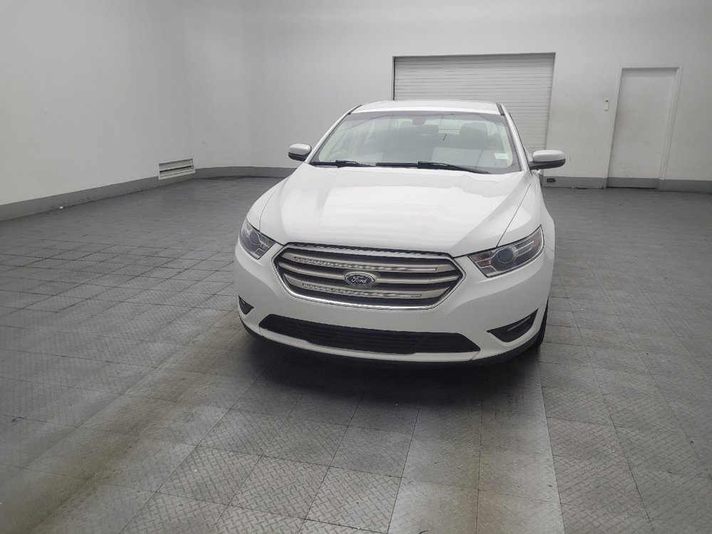 Used 2018 Ford Taurus SEL w/ Equipment Group 201A FWD image 15
