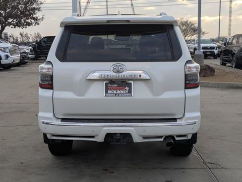 Used 2021 Toyota 4Runner Limited image 6