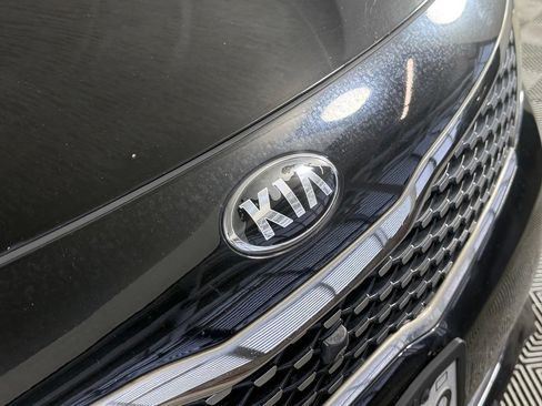 Used 2017 Kia Optima SX FWD image 11