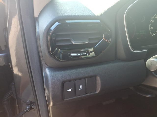 Used 2025 Honda Pilot Touring image 20