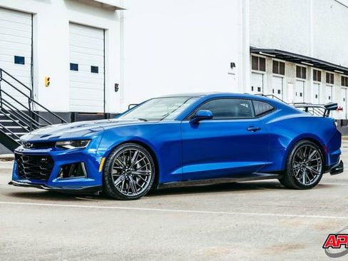 Used 2020 Chevrolet Camaro ZL1 image 68