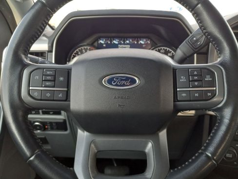 Used 2022 Ford F150 XLT w/ Equipment Group 302A High image 18