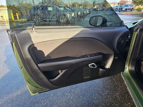 Used 2021 Dodge Challenger R/T Scat Pack image 24