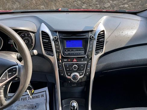 Used 2013 Hyundai Elantra GT FWD image 6