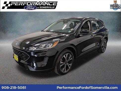 Certified 2022 Ford Escape SE w/ SE Sport Appearance Package AWD/4WD image 1