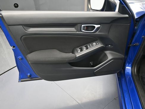 Used 2022 Honda Civic Sport image 12