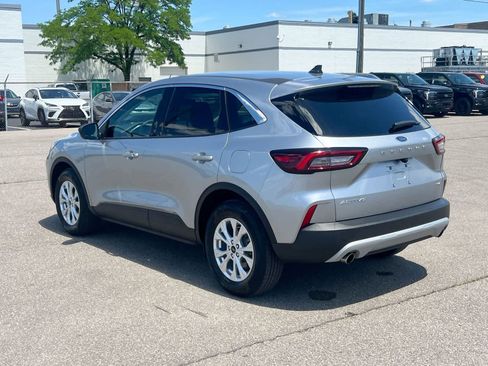 Used 2023 Ford Escape Active AWD/4WD image 6
