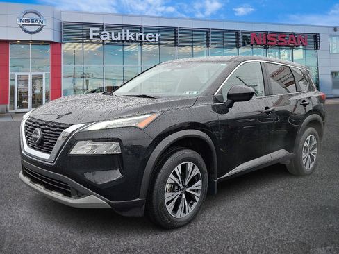 Certified 2023 Nissan Rogue SV image 3