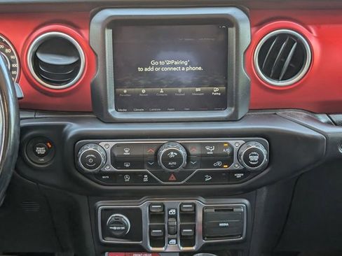 Used 2020 Jeep Wrangler Unlimited Rubicon AWD/4WD image 16