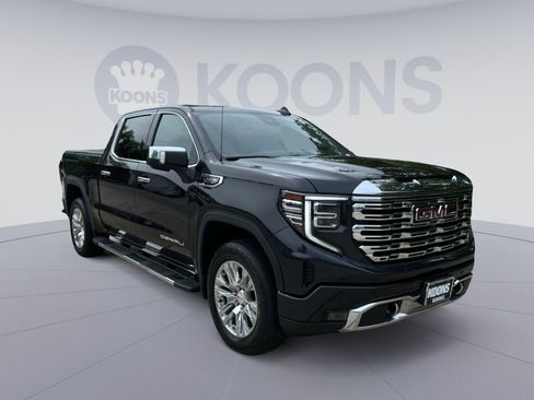 Used 2022 GMC Sierra 1500 Denali AWD/4WD image 2