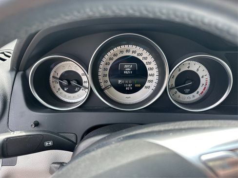Used 2014 Mercedes-Benz C 300 4MATIC Sedan image 19