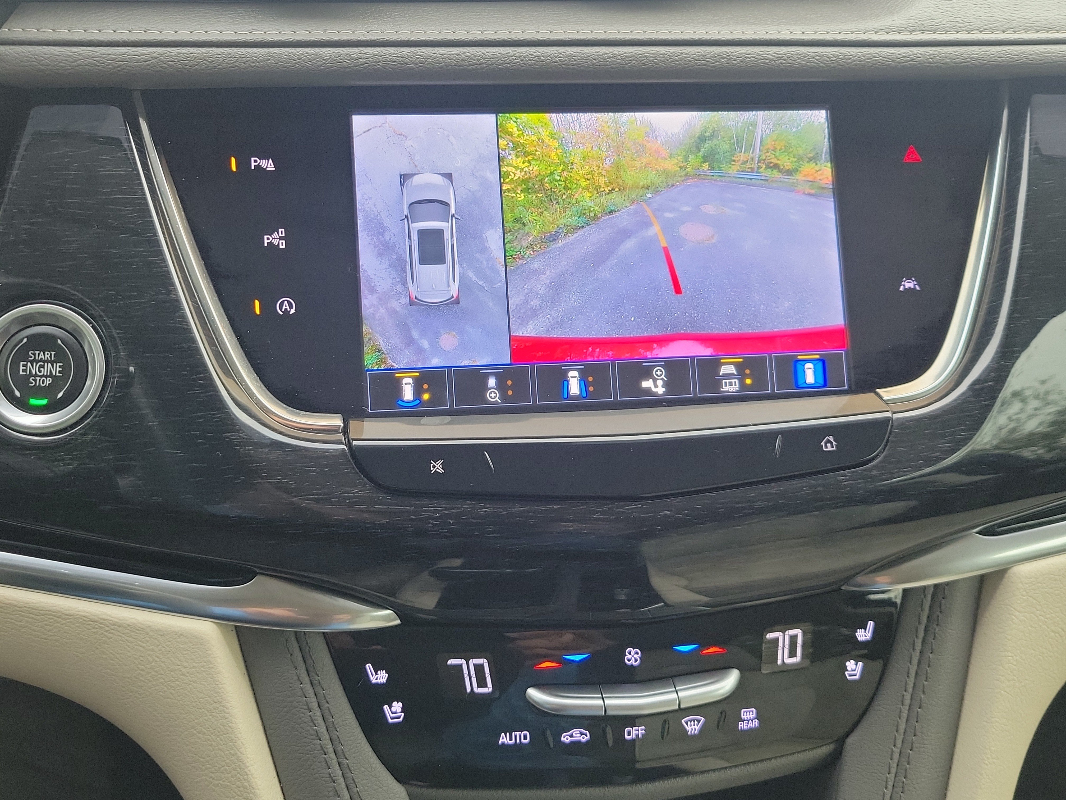 Certified 2022 Cadillac XT6 Premium Luxury w/ Technology Package AWD/4WD image 27