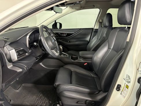 Used 2023 Subaru Outback Touring AWD/4WD image 16