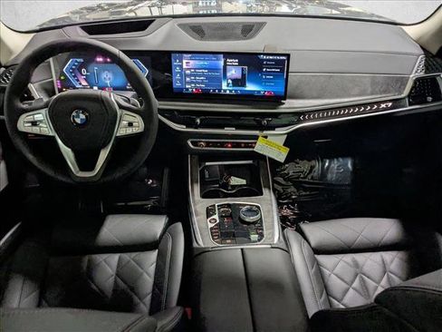 New 2026 BMW X7 xDrive40i image 16
