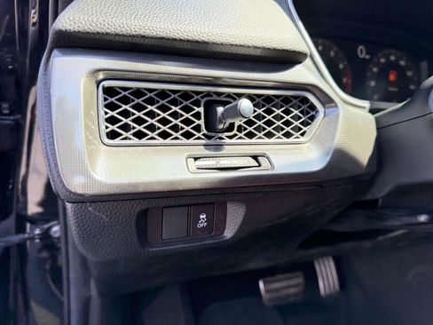 Used 2023 Acura Integra A-Spec image 23