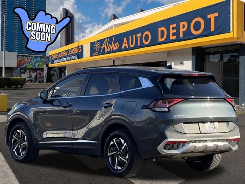 Used 2023 Kia Sportage LX AWD/4WD image 3