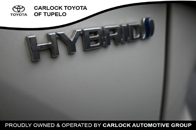 Used 2023 Toyota Highlander LE AWD/4WD image 16