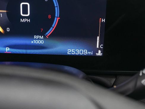 Used 2024 Chevrolet TrailBlazer LT w/ Driver Confidence Package FWD image 17
