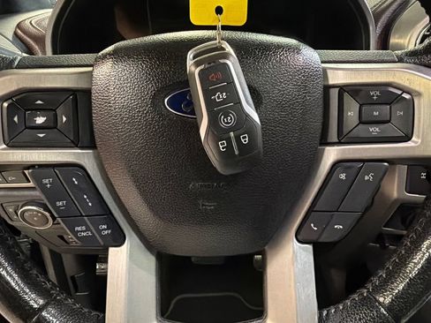 Used 2016 Ford F150 Platinum w/ Equipment Group 701A Luxury RWD image 55