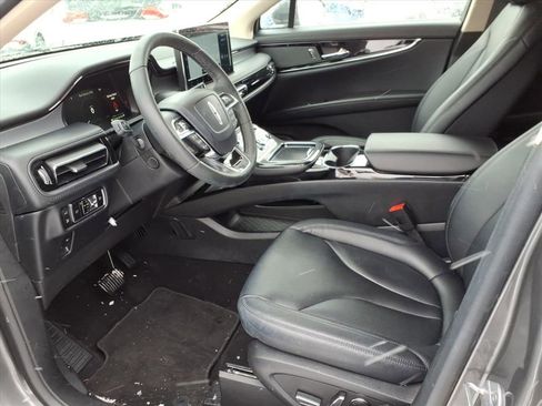 Certified 2023 Lincoln Nautilus AWD w/ Premium Package image 10