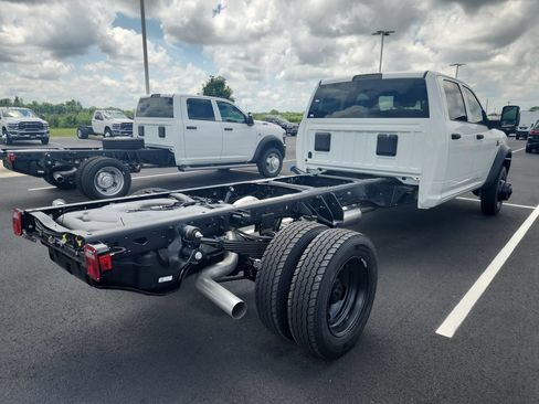 New 2026 RAM 5500 Tradesman AWD/4WD image 8