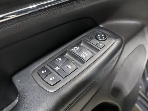 Certified 2021 Jeep Grand Cherokee Limited w/ Luxury Group II image 15