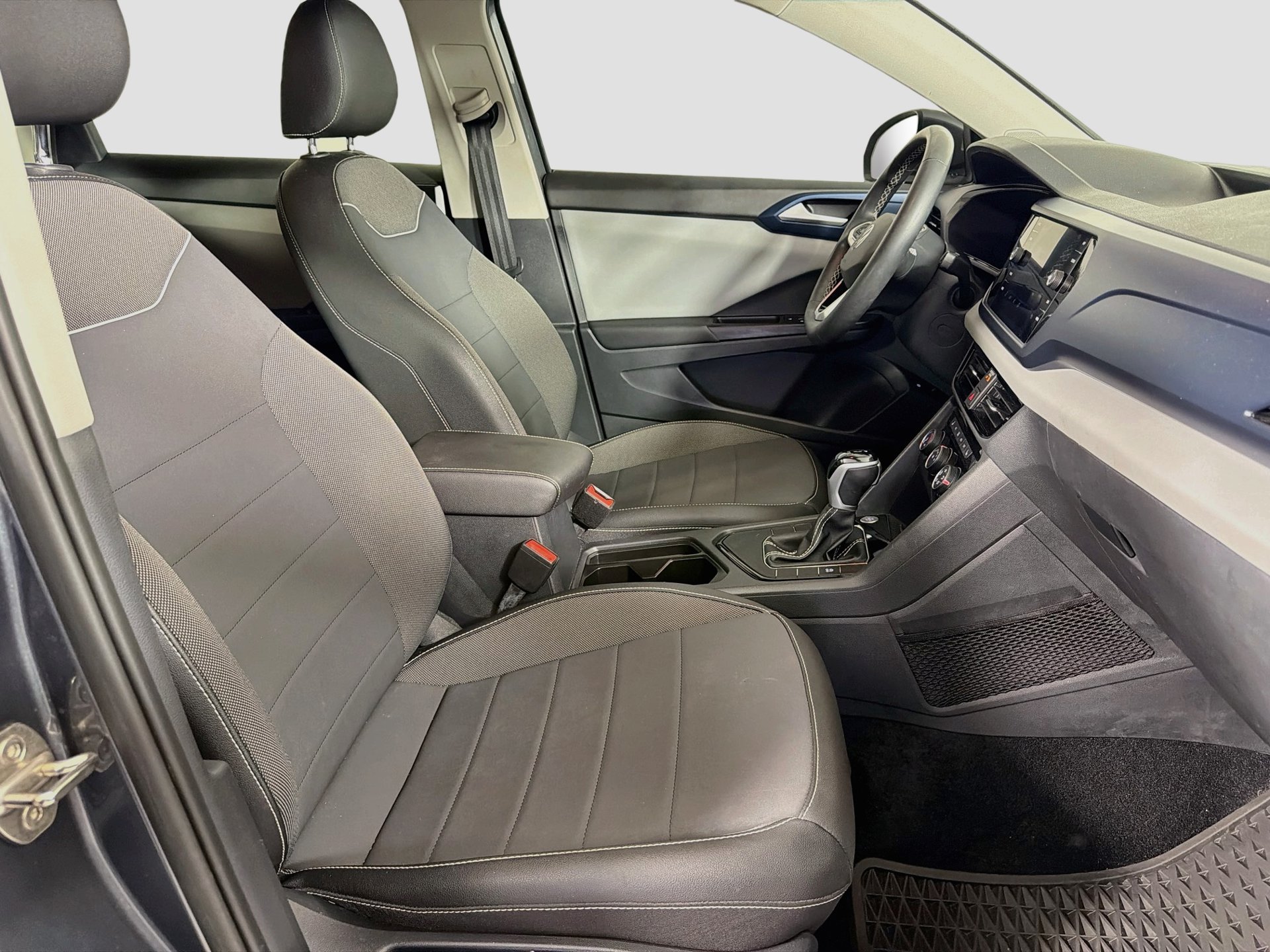 Certified 2023 Volkswagen Taos SE FWD image 27