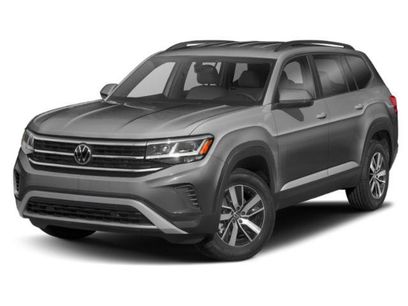 Used 2022 Volkswagen Atlas SE w/ Panoramic Sunroof Package
