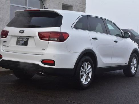 Used 2020 Kia Sorento AWD V6 image 11