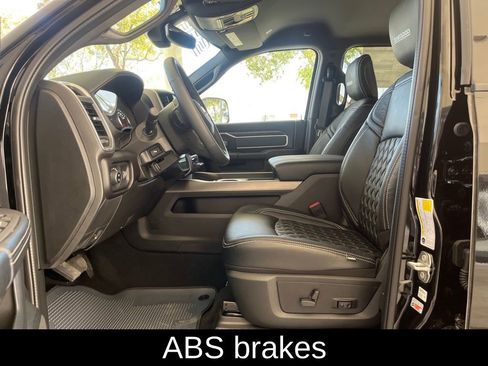 New 2022 RAM 2500 Big Horn w/ Level C Equiment Group image 5