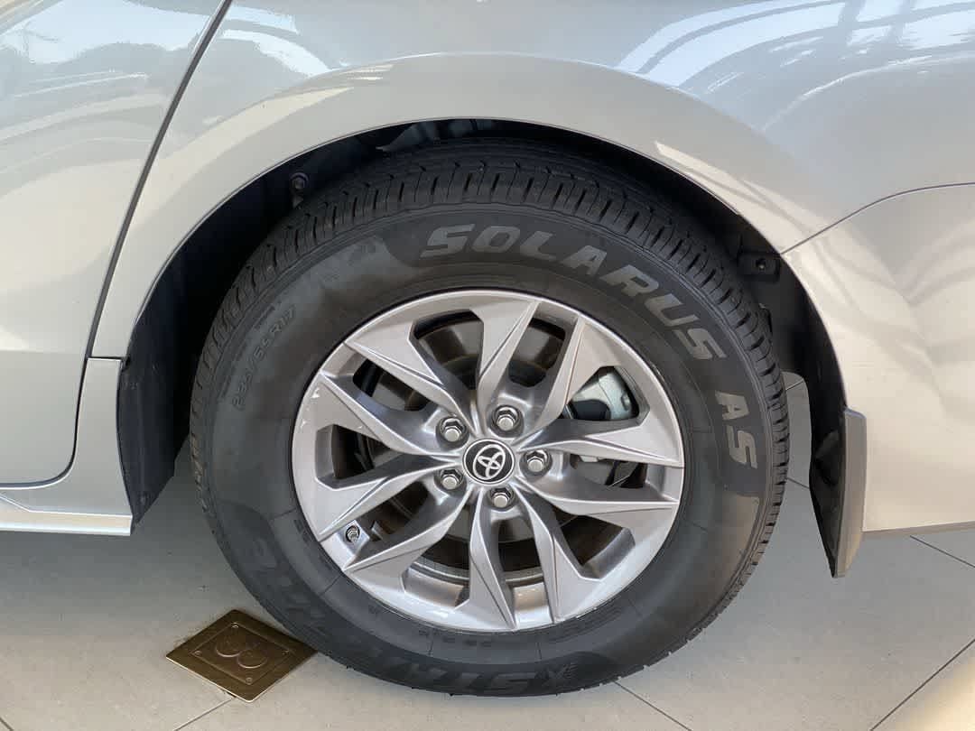 Used 2023 Toyota Sienna LE AWD/4WD image 13