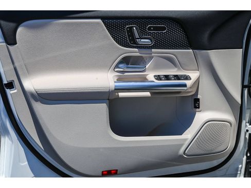 Certified 2026 Mercedes-Benz GLA 250 image 18