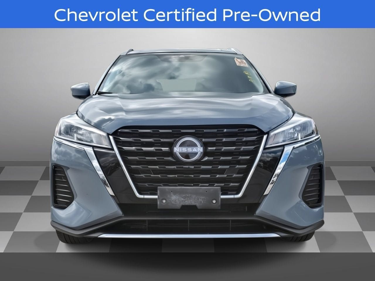 Used 2024 Nissan Kicks SV FWD image 2