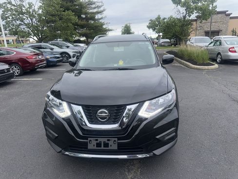 Used 2018 Nissan Rogue S w/ S Value Package AWD/4WD image 11