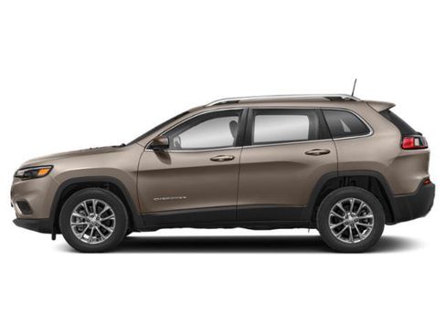 Used 2019 Jeep Cherokee Latitude Plus w/ Cold Weather Group AWD/4WD image 3