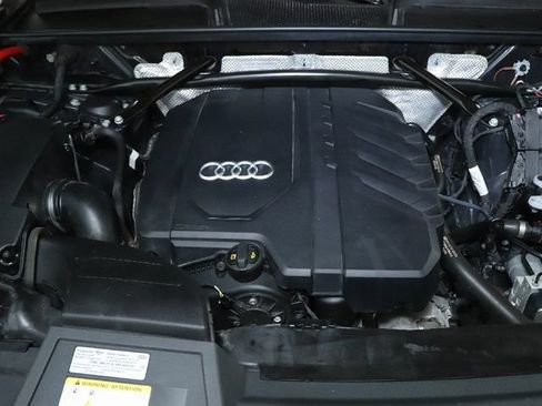 Used 2023 Audi Q5 2.0T Premium w/ Convenience Package AWD/4WD image 36