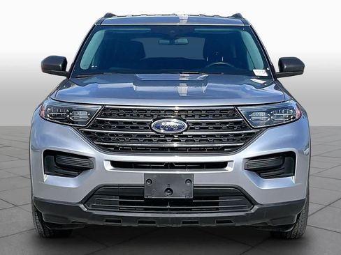 Used 2022 Ford Explorer XLT RWD image 8