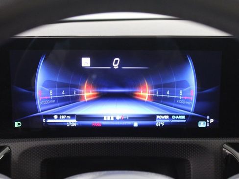 Used 2025 Mercedes-Benz CLA 35 AMG 4MATIC image 18