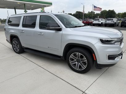 Used 2024 Jeep Wagoneer L Series II w/ Flexible Seating Group