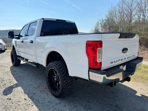 Used 2018 Ford F250 XLT image 5