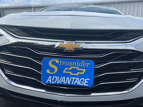 Used 2024 Chevrolet Malibu LT FWD image 14